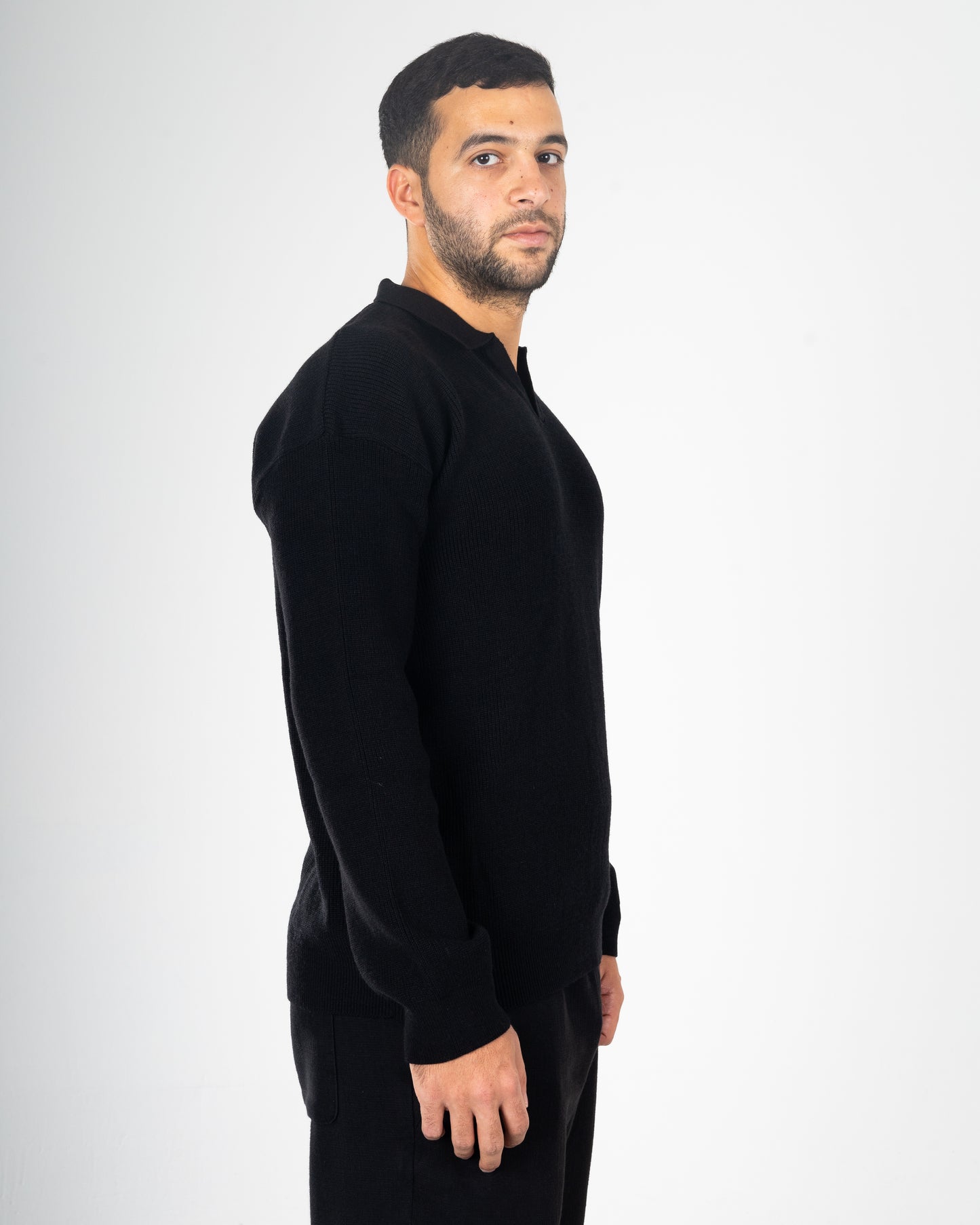 Black Knitted Pullover Tricot