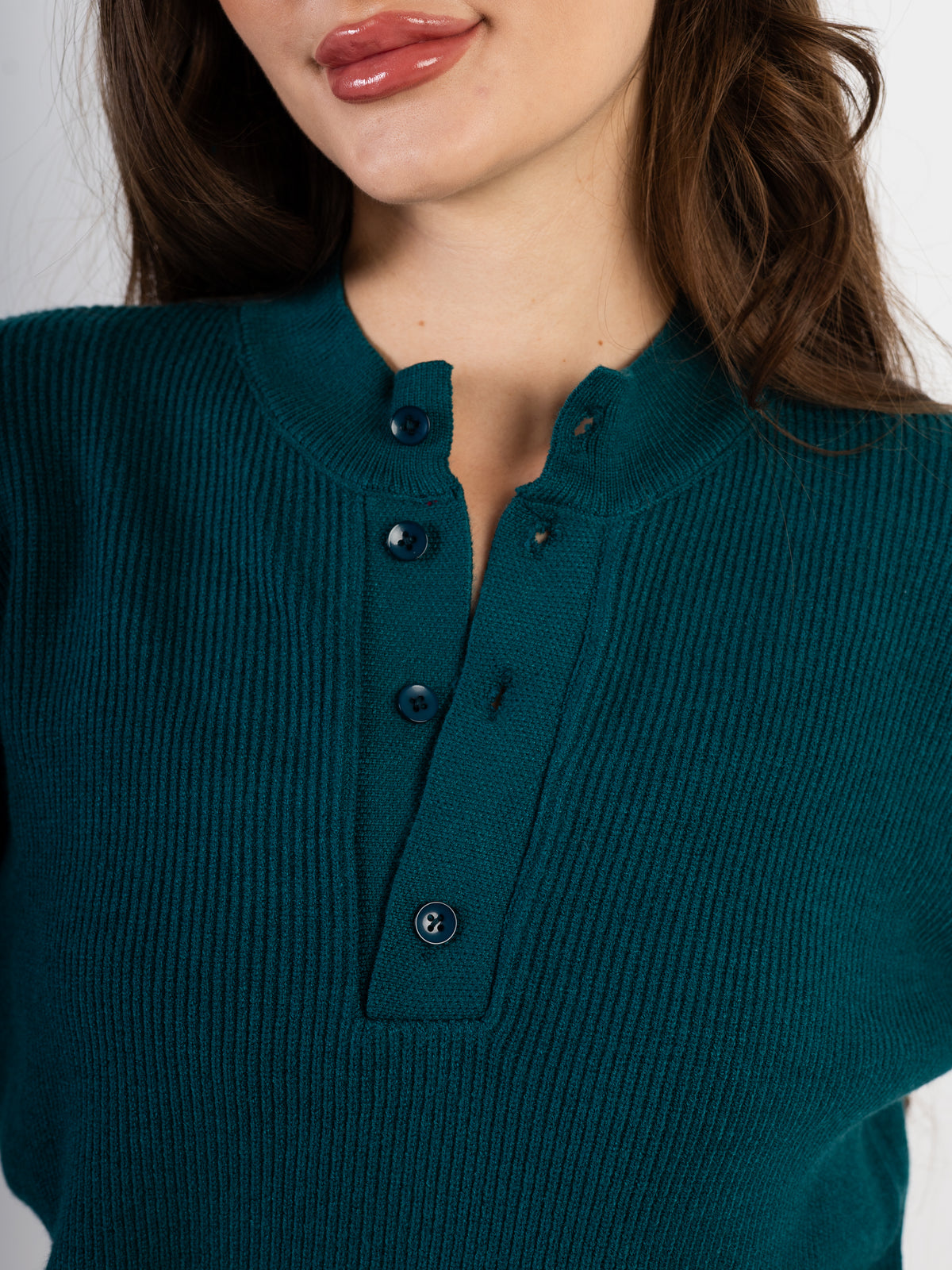 Women’s Knitted Buttoned Pullover